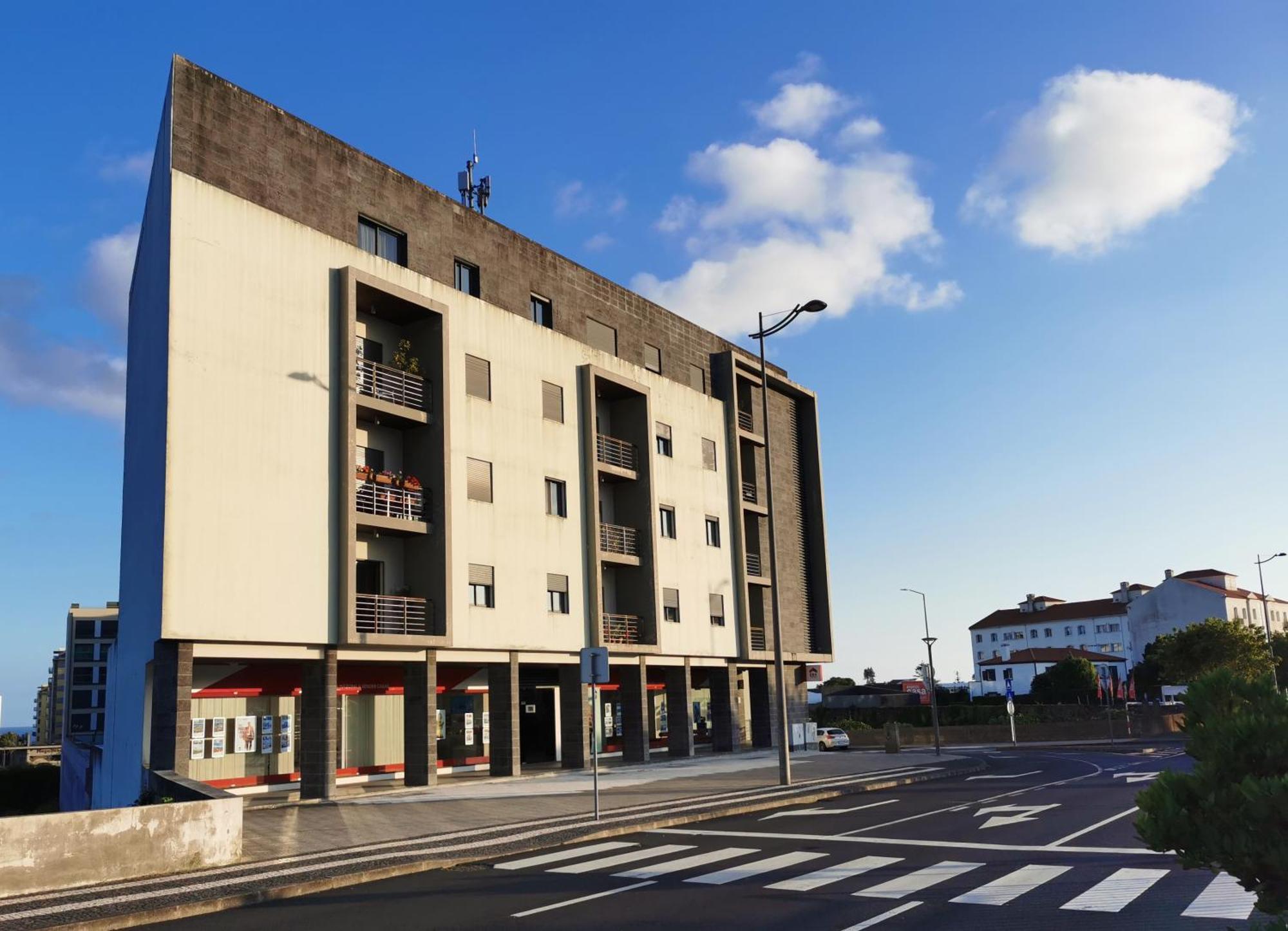 Relax Inn Apartment Понта-Делгада Экстерьер фото